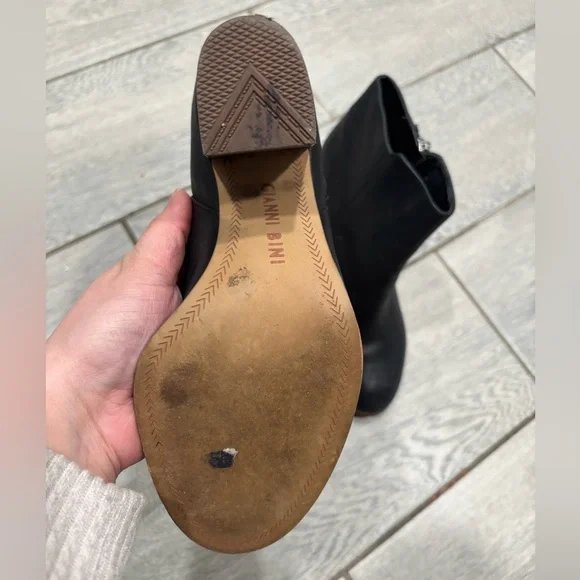 Gianni Binni Chellie Black Ankle Boots Size 7.5 - Picture 5 of 7